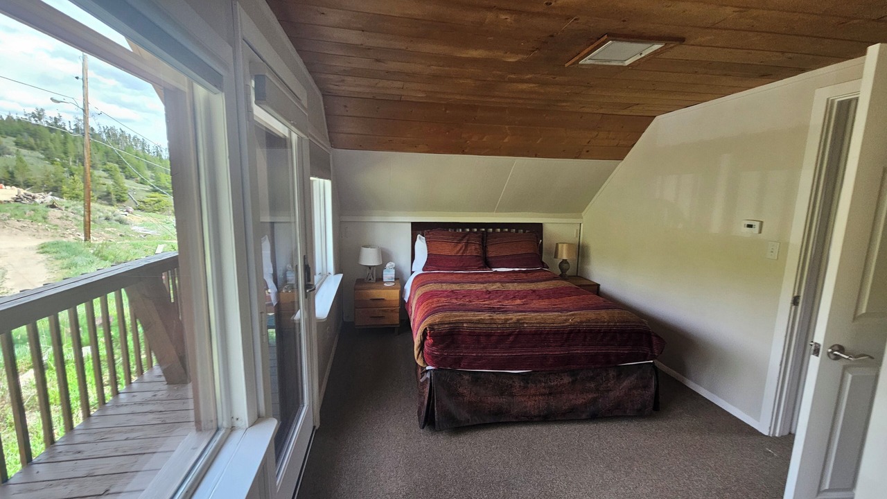 Photo of Bedroom in Silverthorne