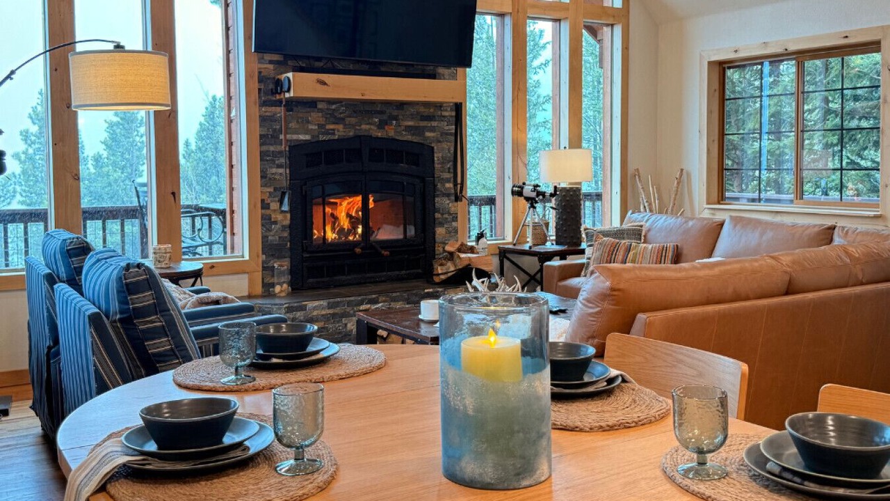 Photo of Livingroom in Saint Mary's