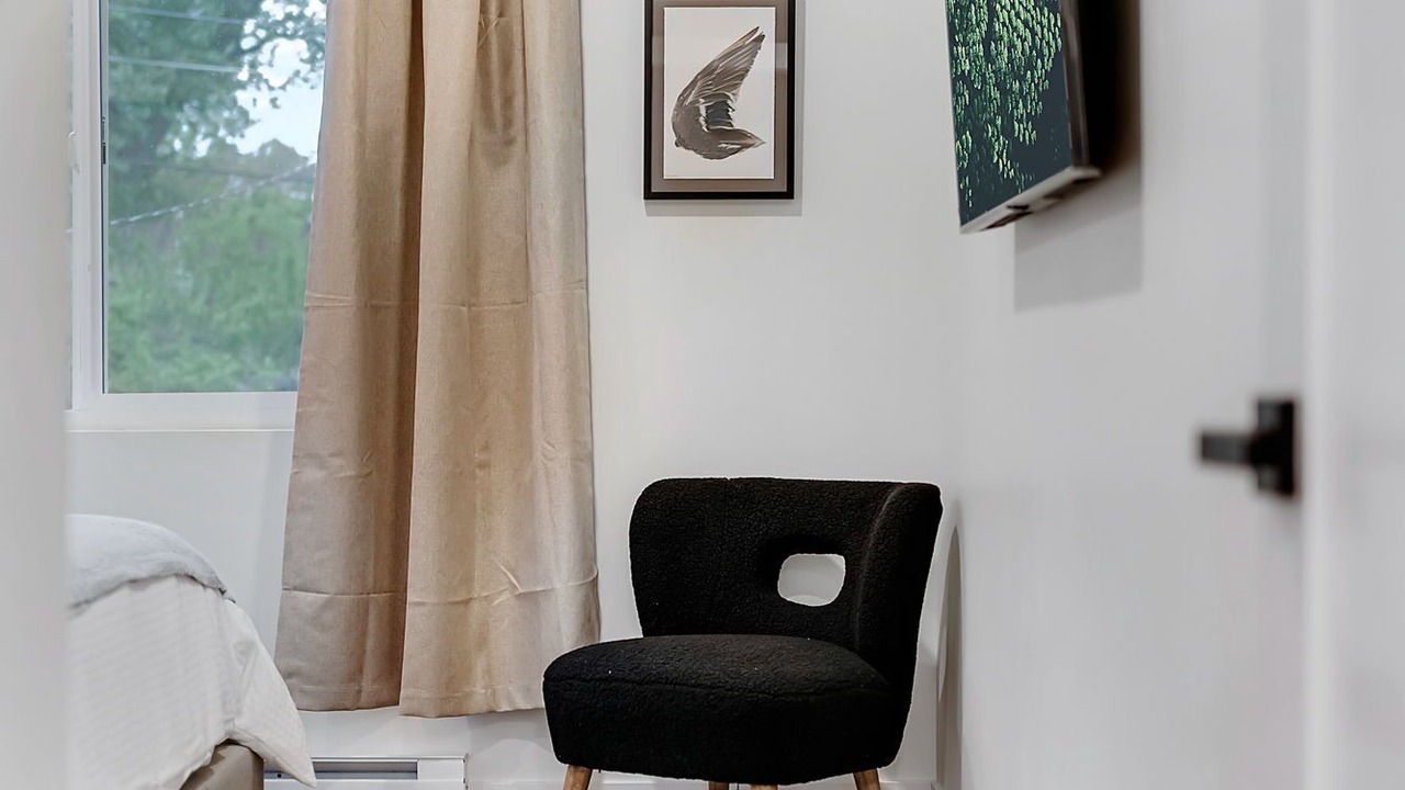Photo of Bedroom in Berkley