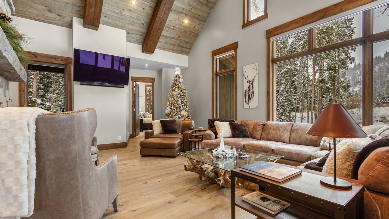 Photo of Livingroom in Keystone