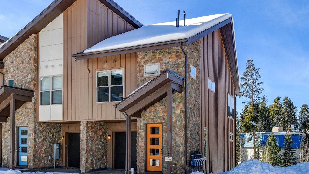 Photo of Outdoor in Rendezvous
