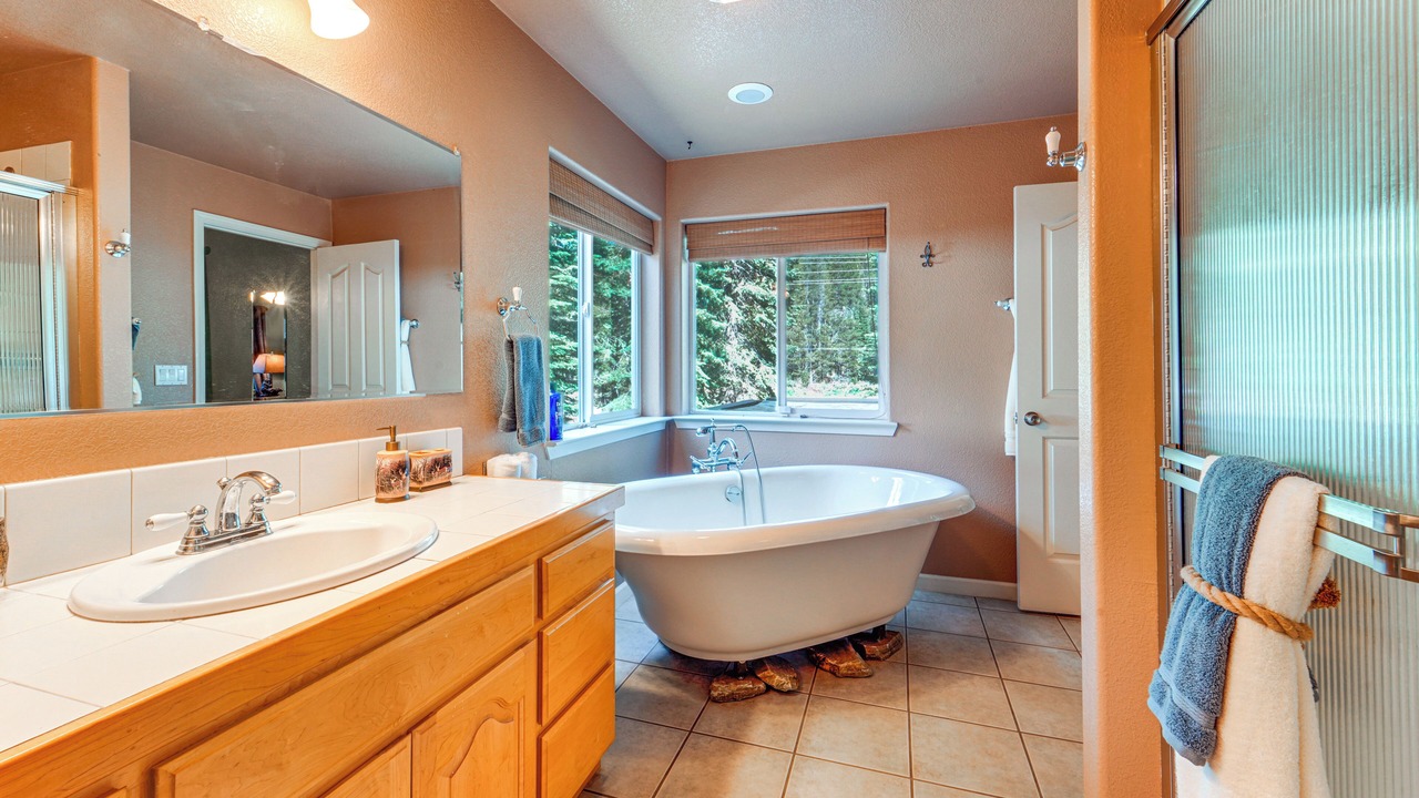 Photo of Bathroom in Pla-Vada Woodlands