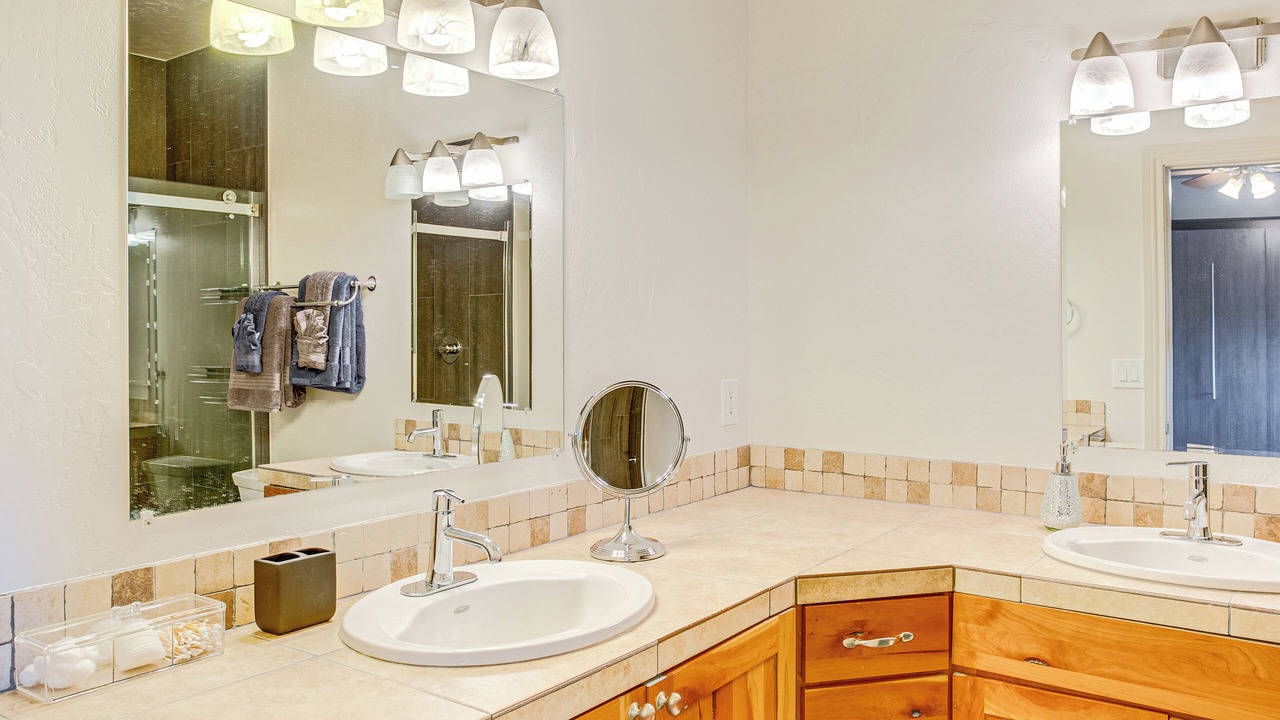 Photo of Bathroom in Eagle