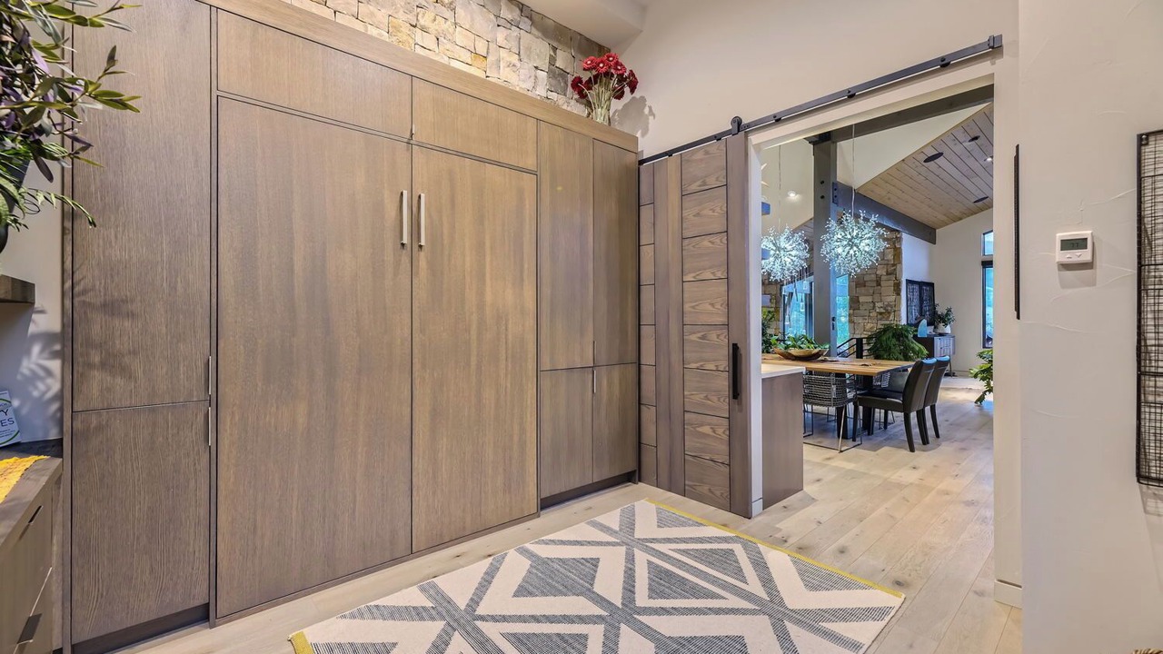 Photo of Bedroom in Three Peaks