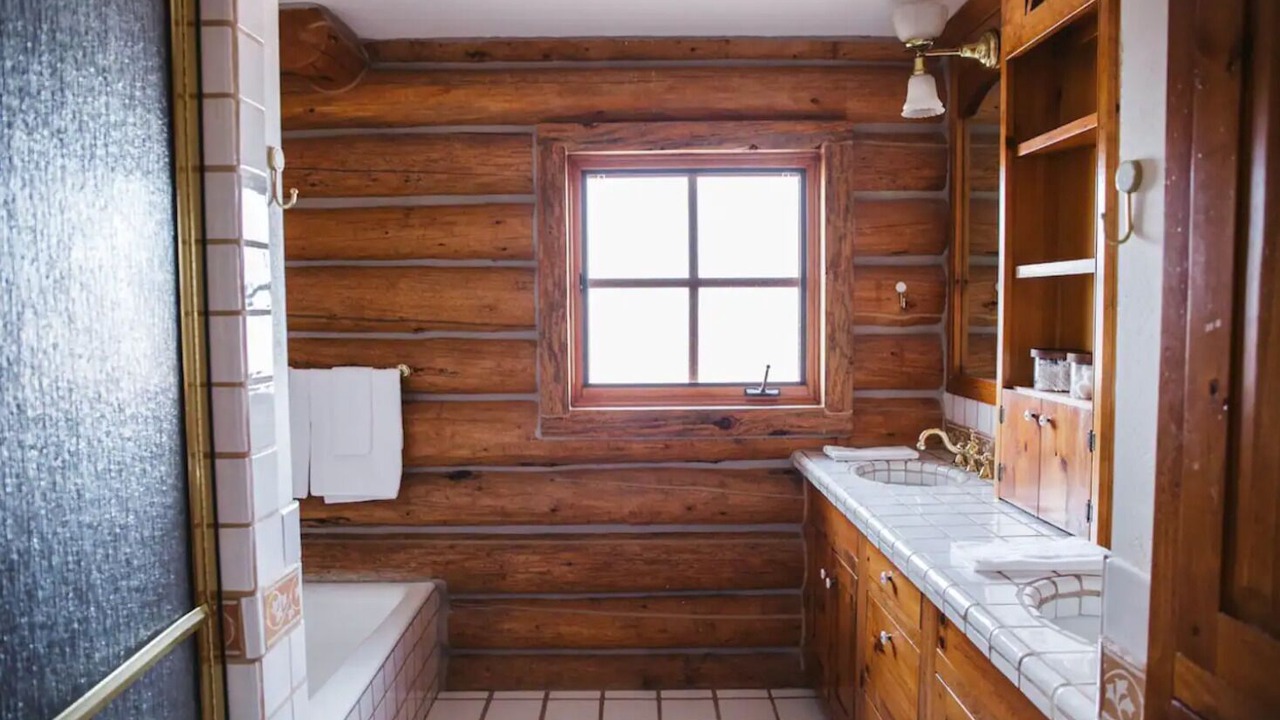 Photo of Bathroom in Montrose