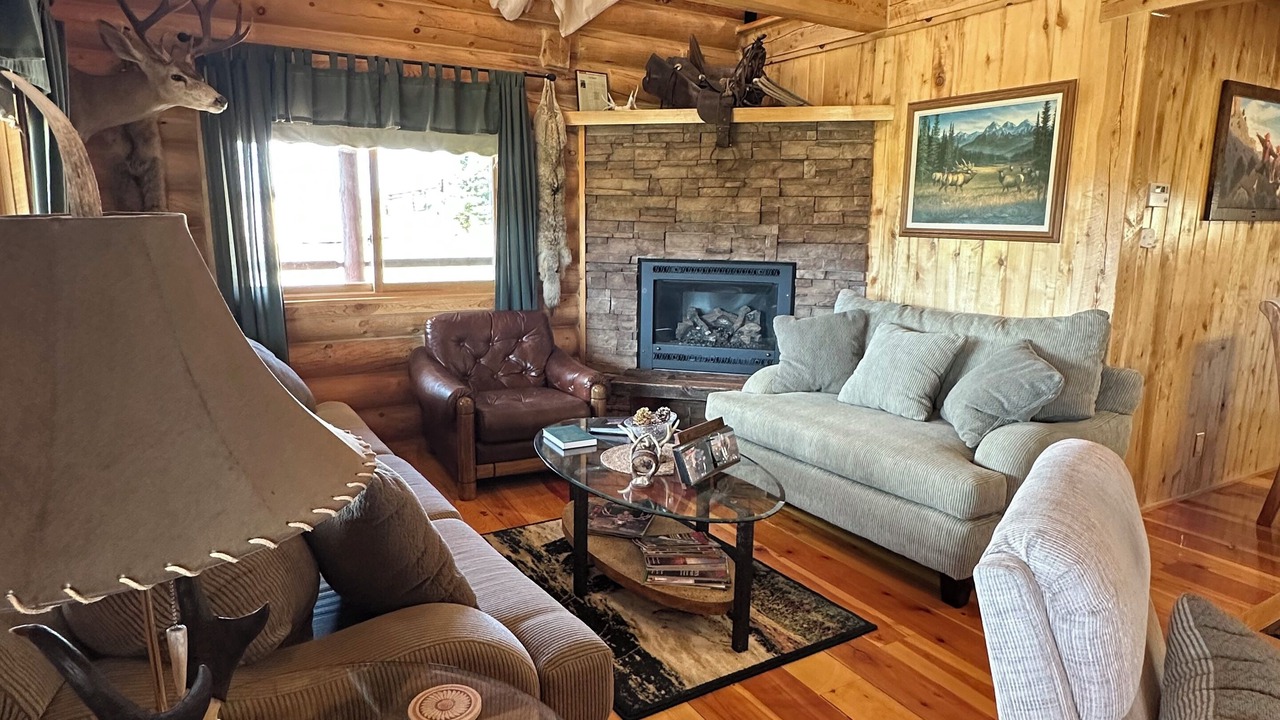 Photo of Livingroom in Meeker