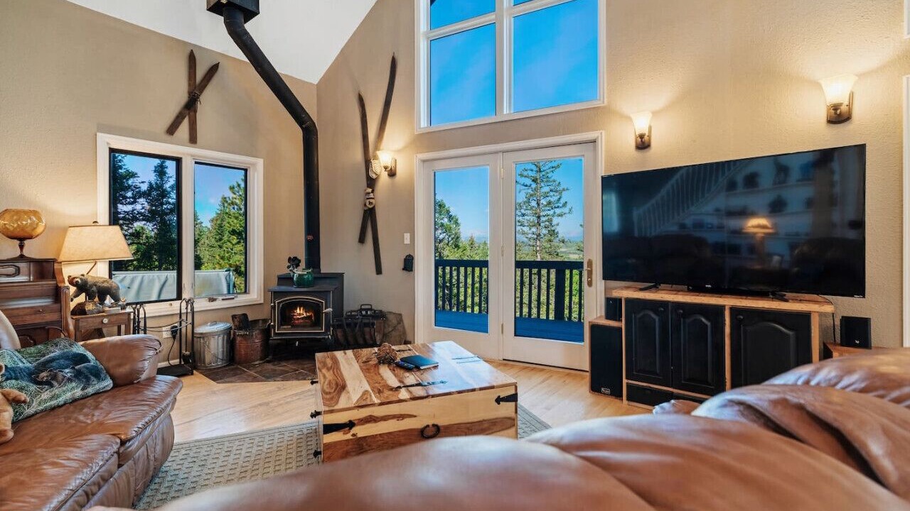 Photo of Bedroom in Indian Mountain