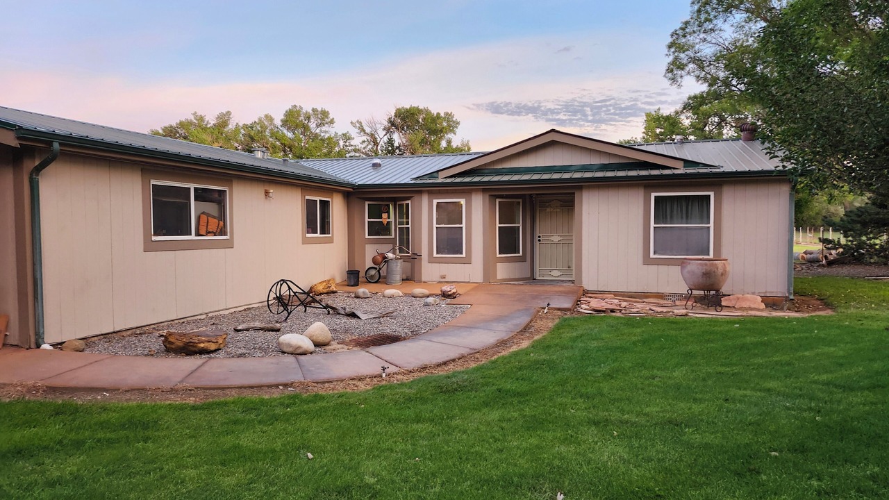 Photo of Outdoor in Aztec