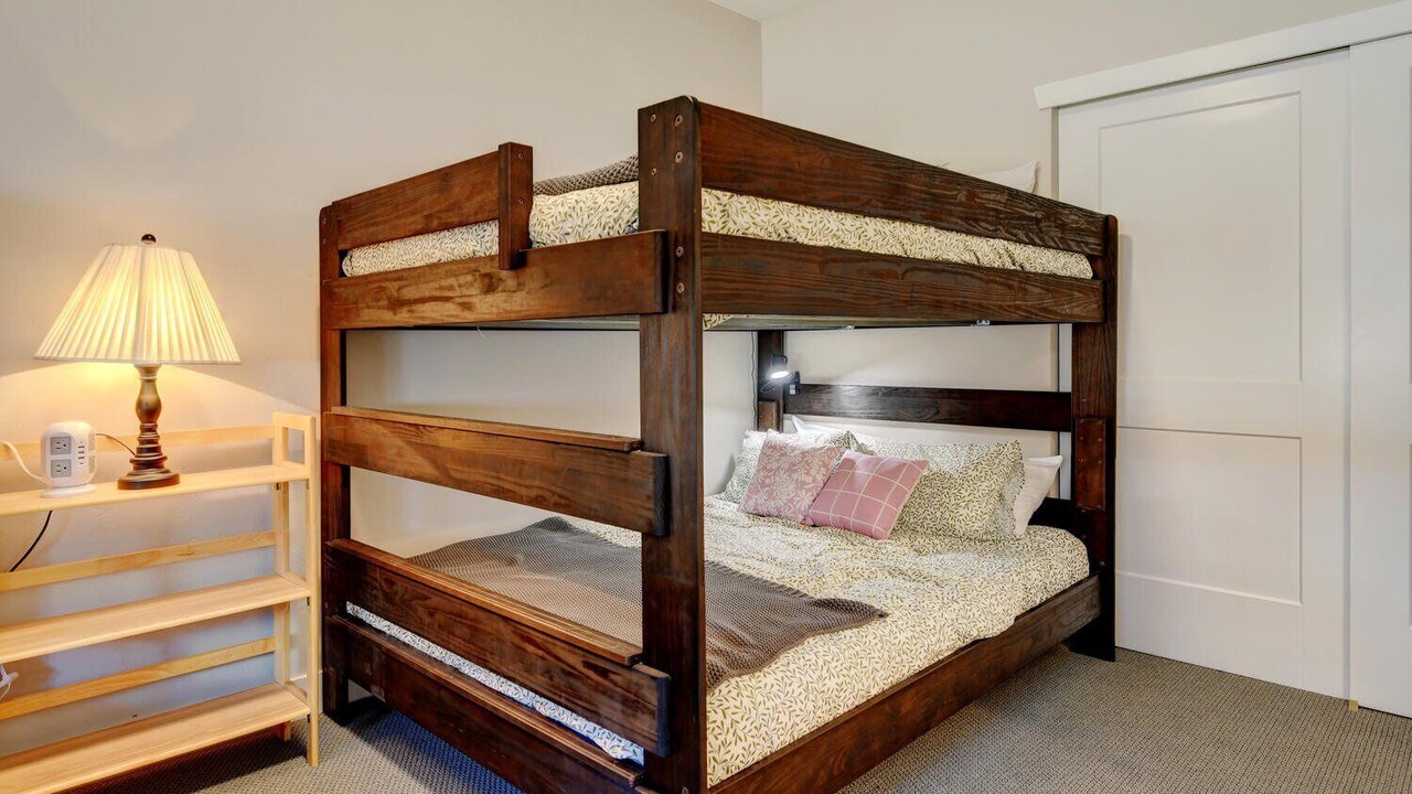 Photo of Bedroom in Rendezvous