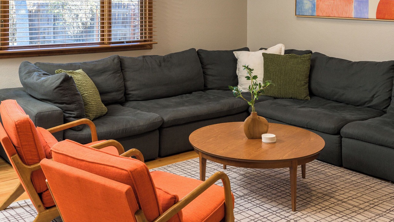 Photo of Livingroom in Southeast