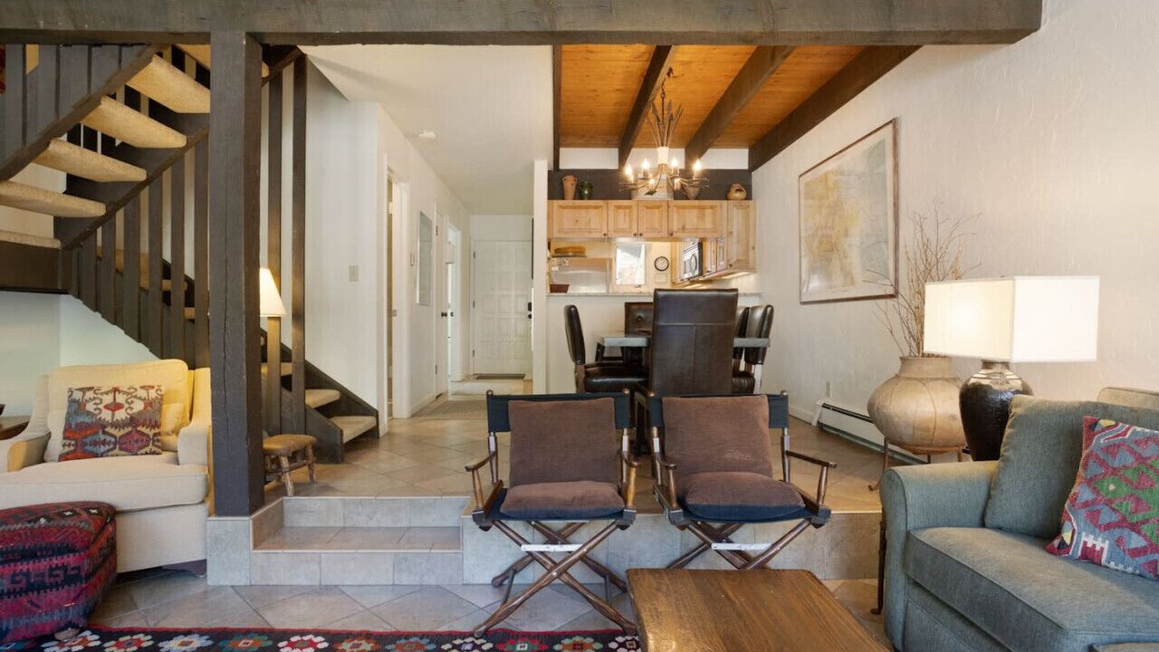 Photo of Livingroom in Vail