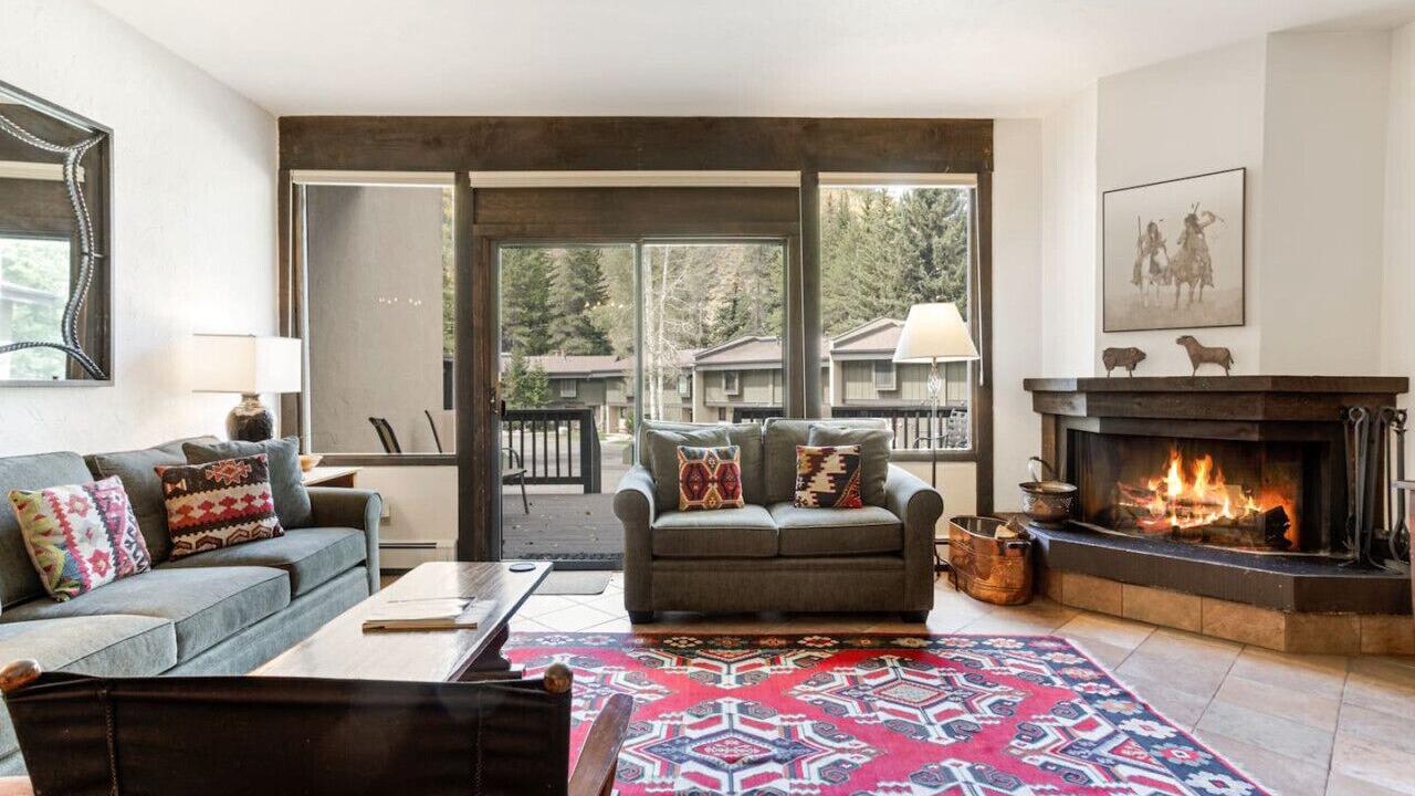 Photo of Livingroom in Vail