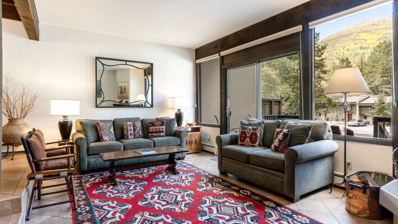 Photo of Livingroom in Vail