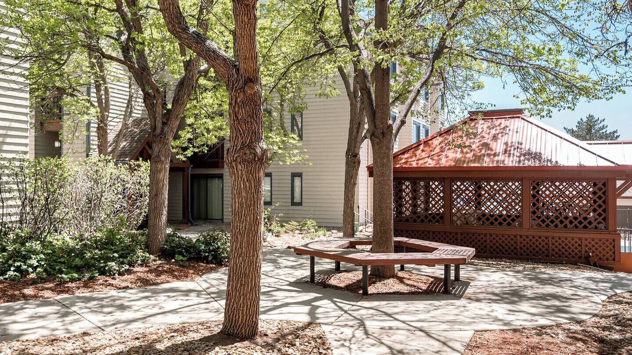 Photo of Patio Balcony in Englewood