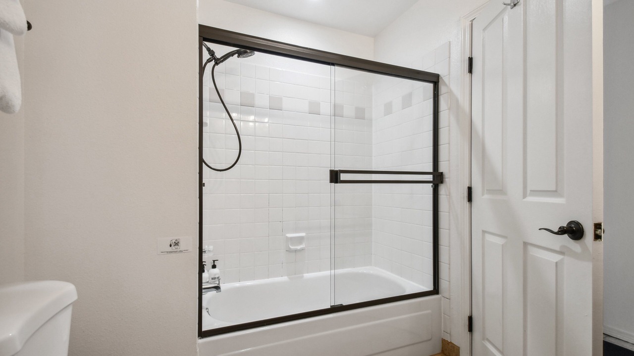 Photo of Bathroom in Englewood