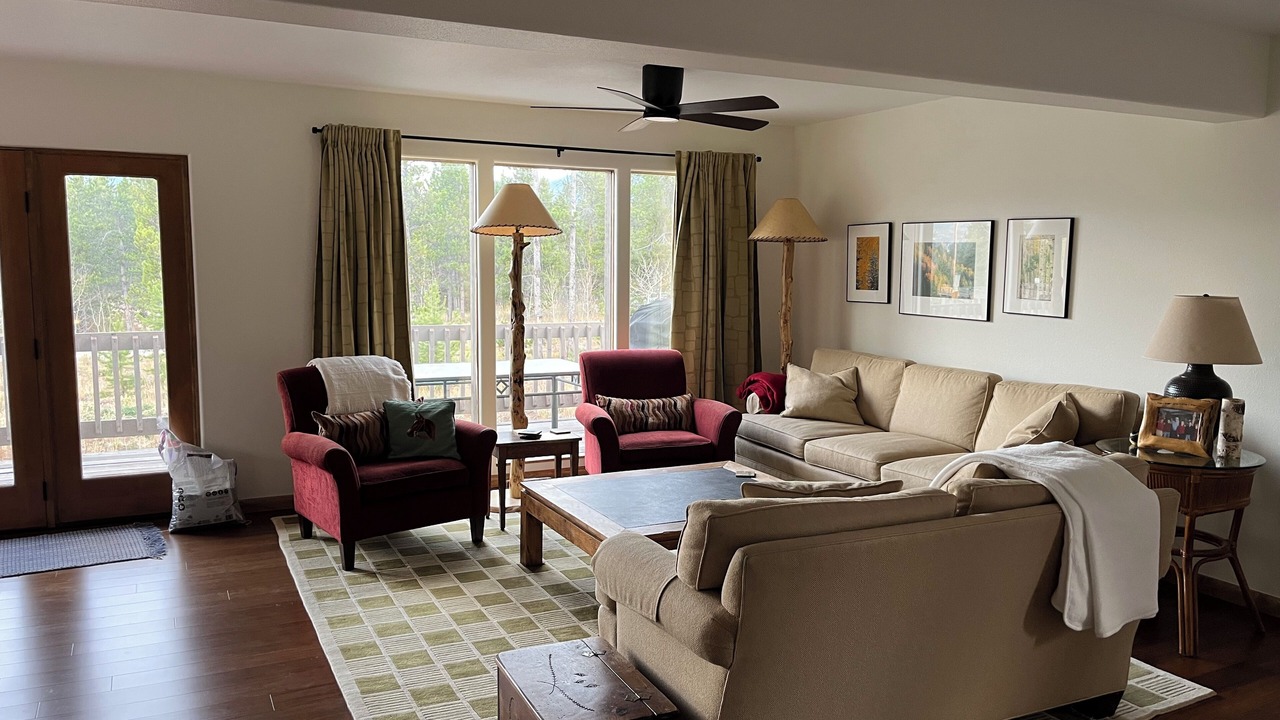 Photo of Livingroom in Grand County