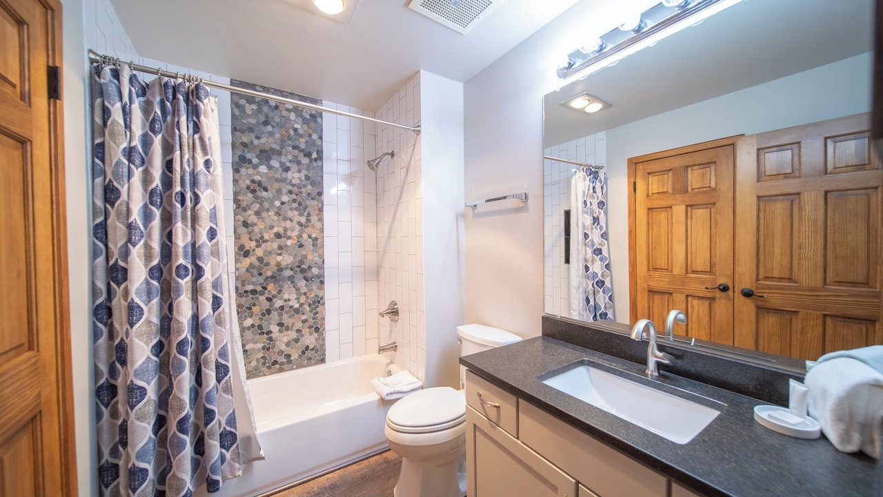Photo of Bathroom in Mountain House