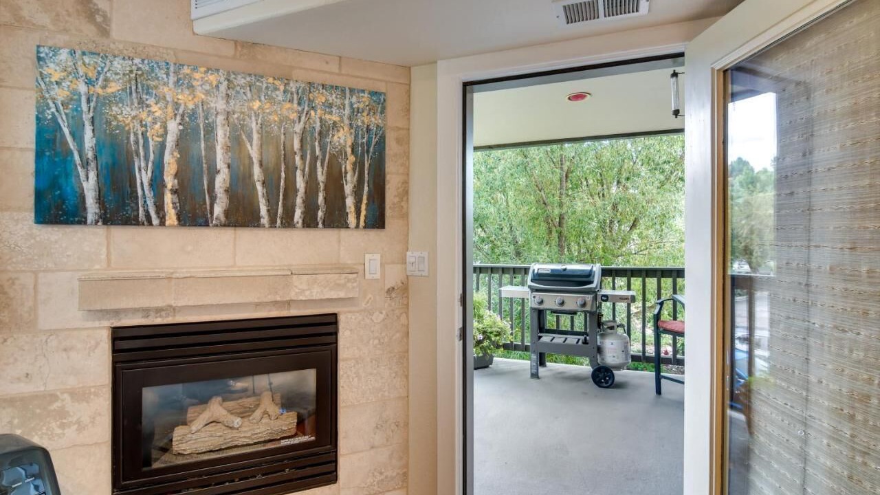 Photo of Patio Balcony in Edwards