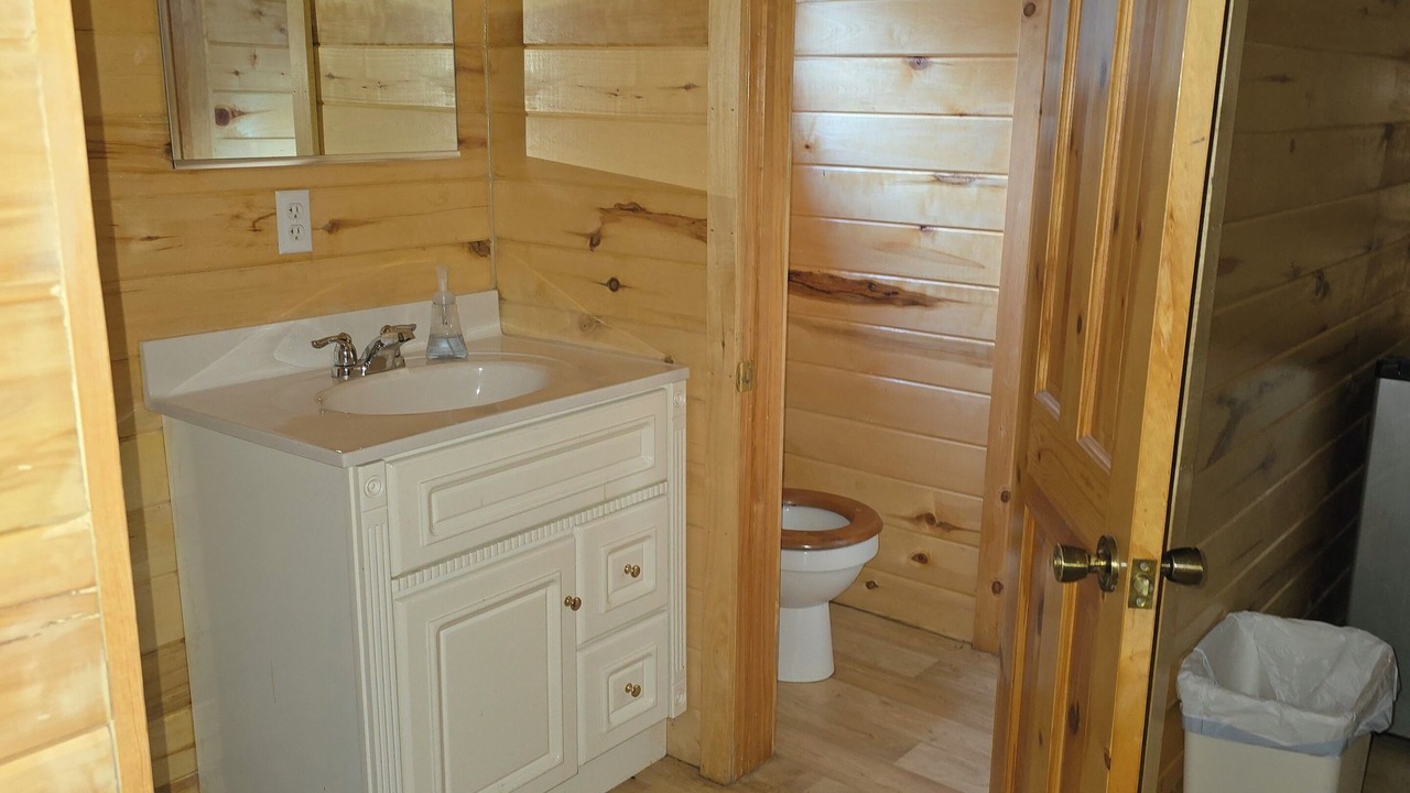 Photo of Bathroom in Monticello
