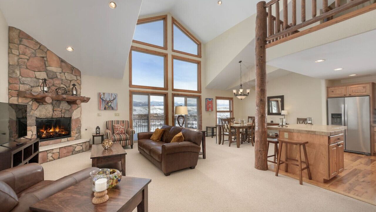 Photo of Livingroom in Tabernash