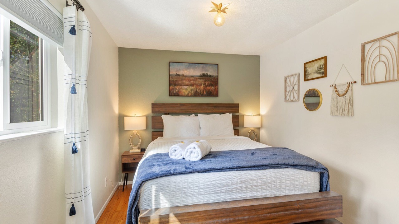 Photo of Bedroom in Northeast Colorado Springs
