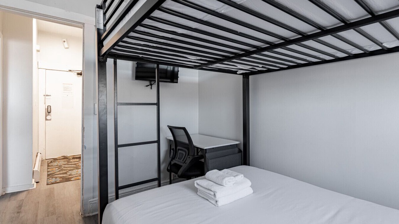 Photo of Bedroom in Constable Hook