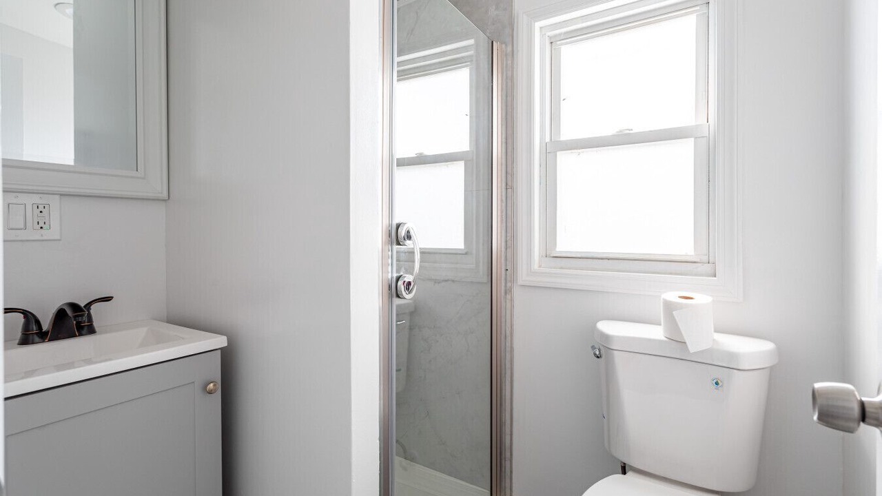 Photo of Bathroom in Constable Hook
