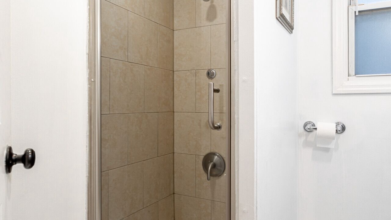 Photo of Bathroom in Constable Hook