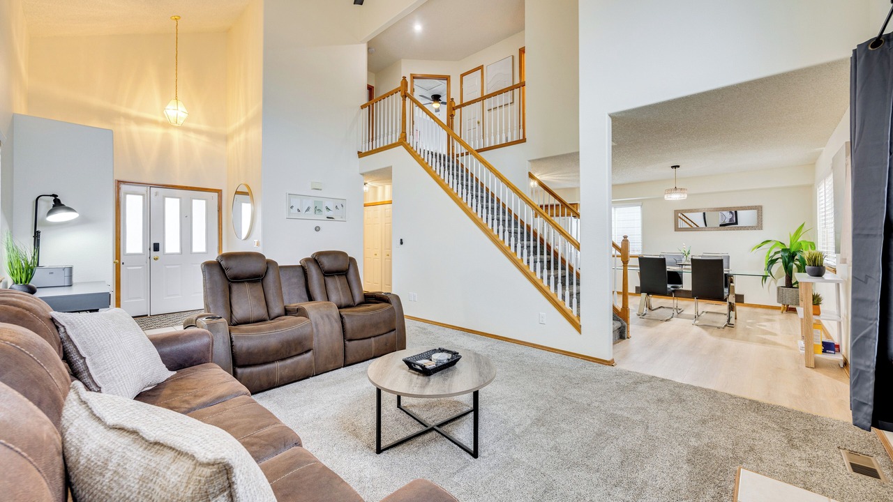 Photo of Livingroom in Security-Widefield