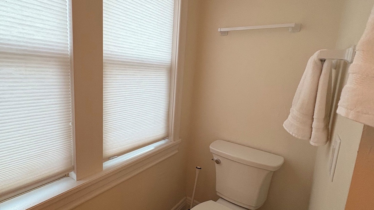 Photo of Bathroom in Cheyenne Canyon