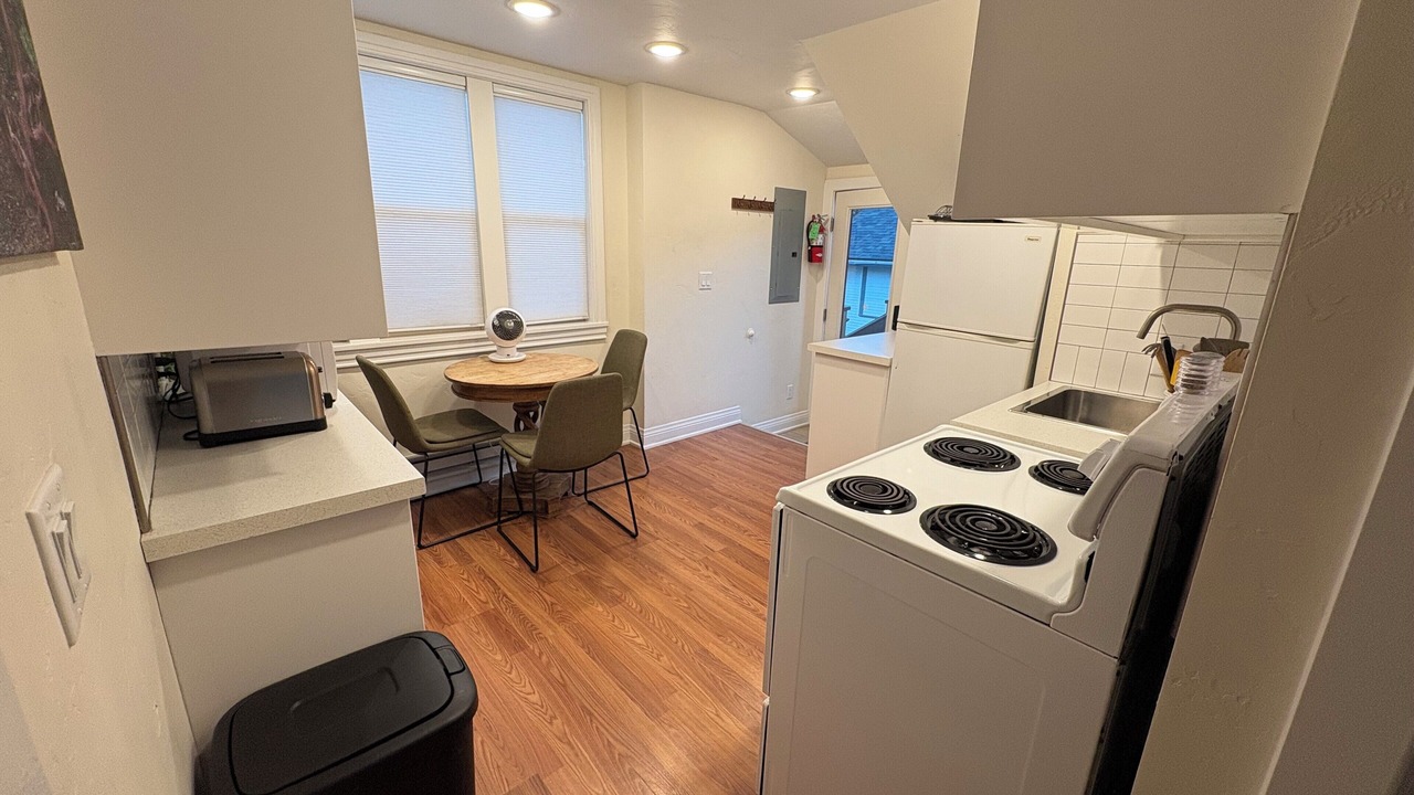 Photo of Kitchen in Cheyenne Canyon