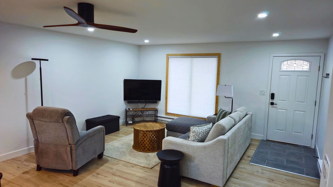Photo of Livingroom in Broomfield