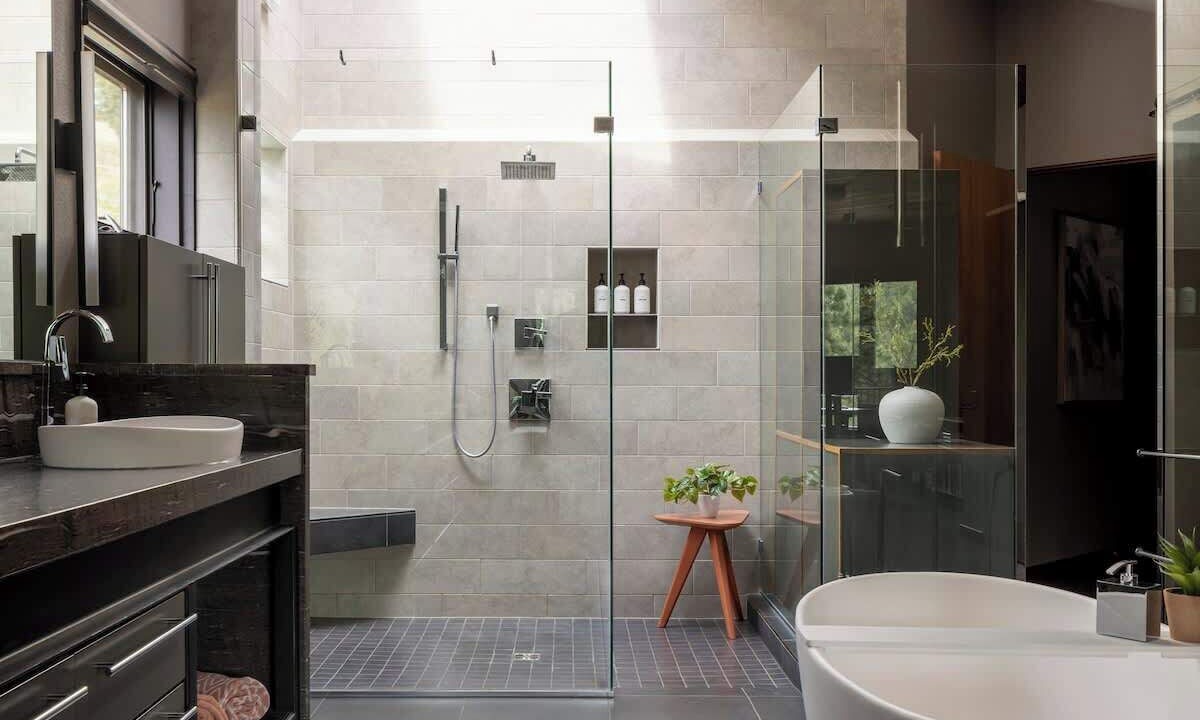 Photo of Bathroom in Golden