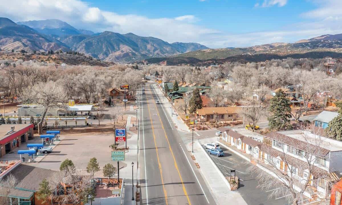 Photo of Outdoor in West Colorado Springs