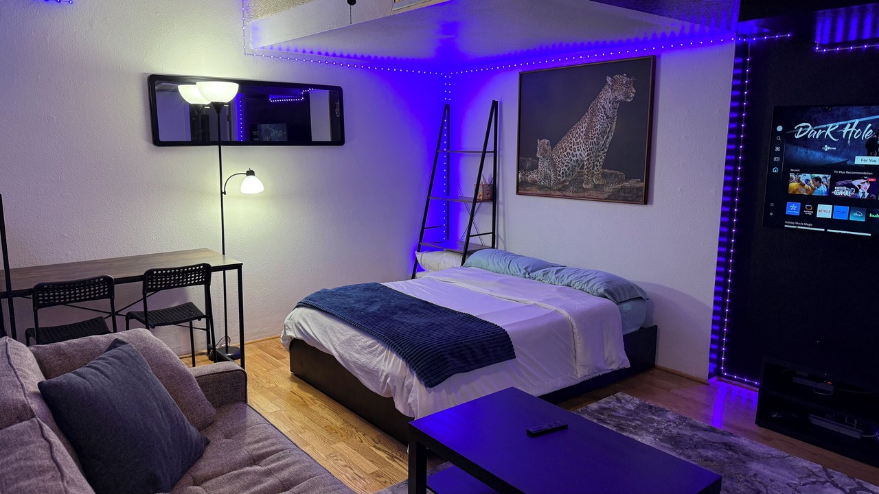 Photo of Bedroom in Cheesman Park