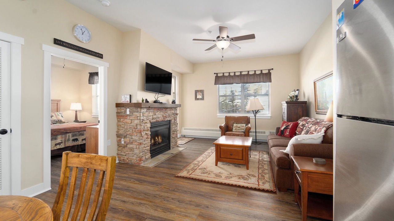 Photo of Livingroom in Silvercreek