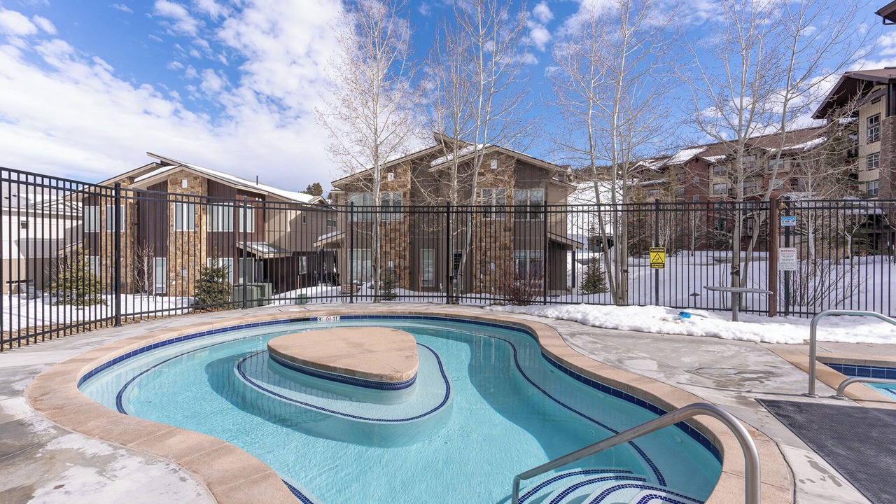 Photo of Outdoor in Silvercreek