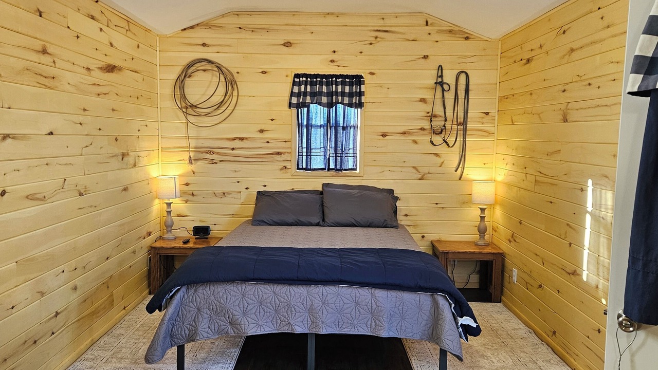 Photo of Bedroom in La Sal