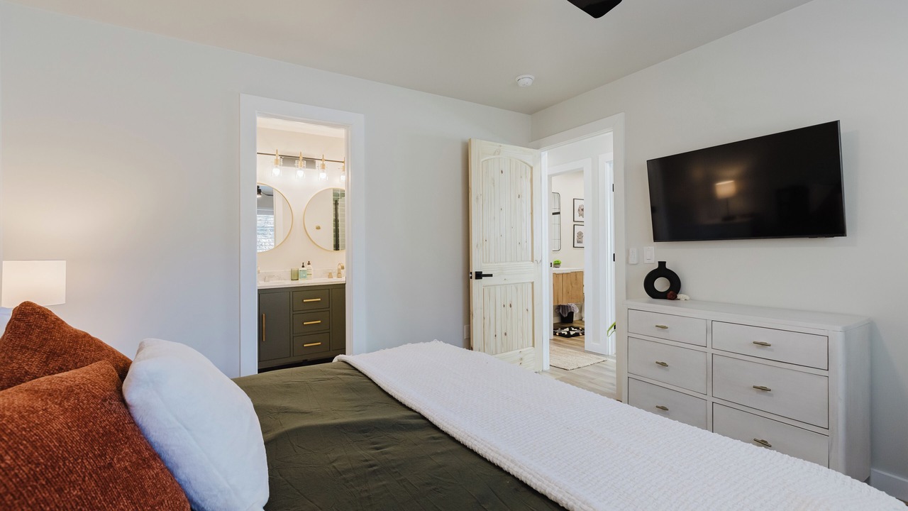 Photo of Bedroom in San Juan River Village