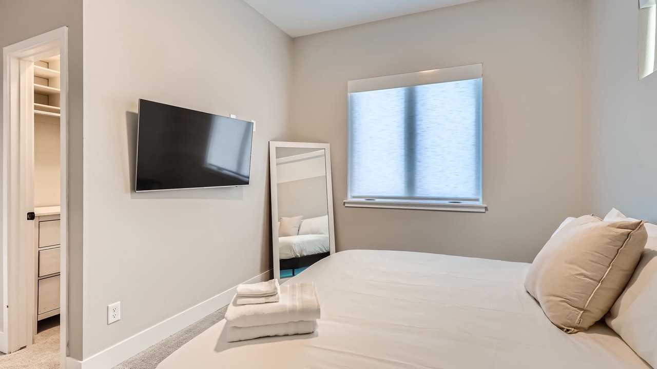 Photo of Bedroom in Sunnyside