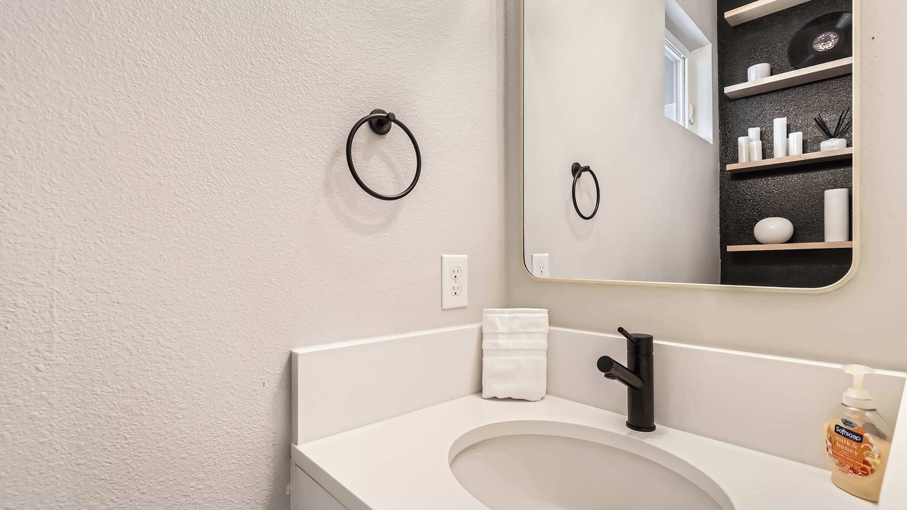 Photo of Bathroom in Sunnyside