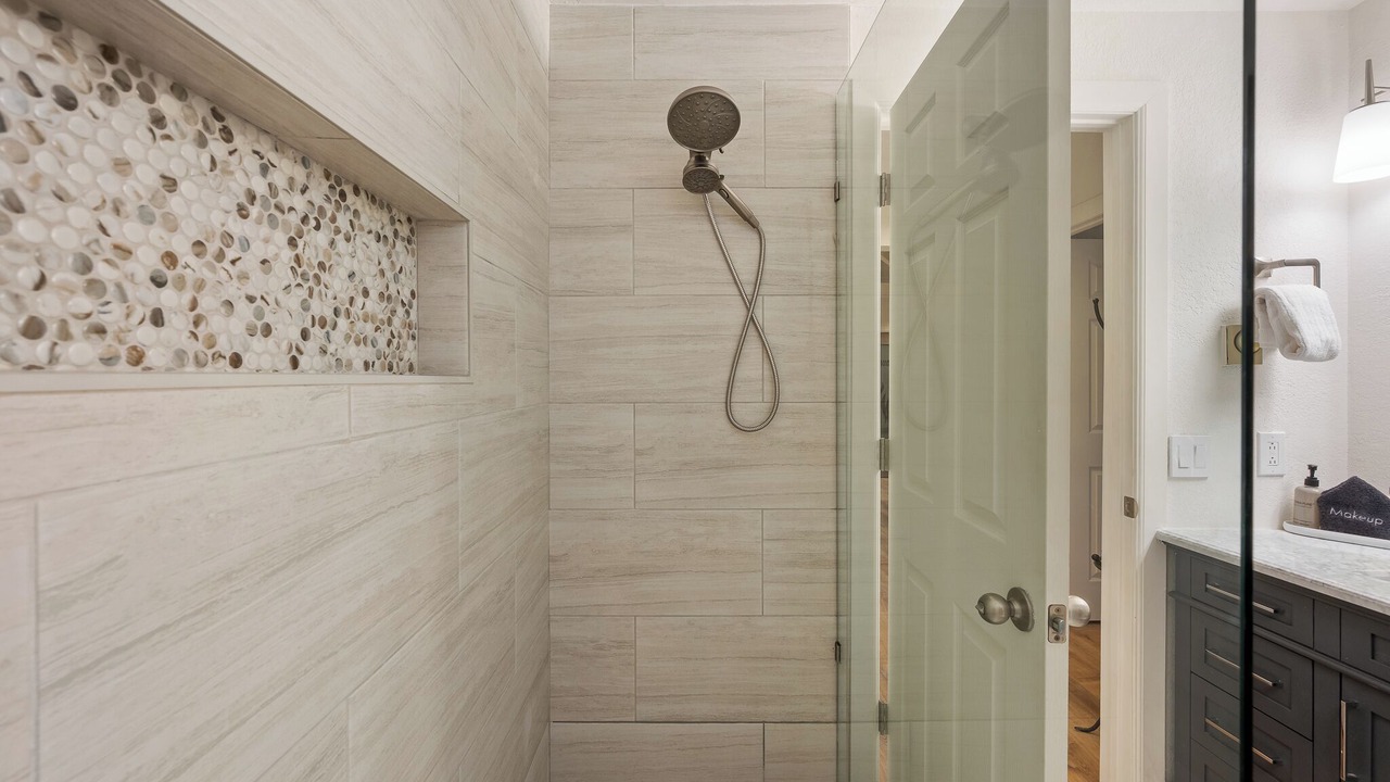 Photo of Bathroom in Sunset Ridge