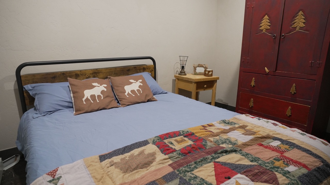 Photo of Bedroom in Alma