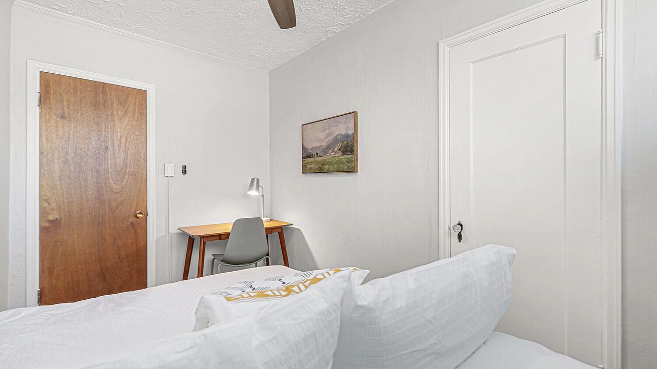Photo of Bedroom in City Park