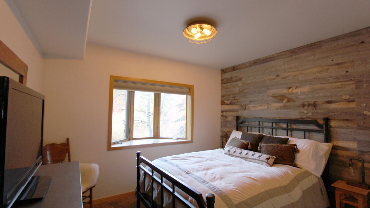 Photo of Bedroom in Old Town