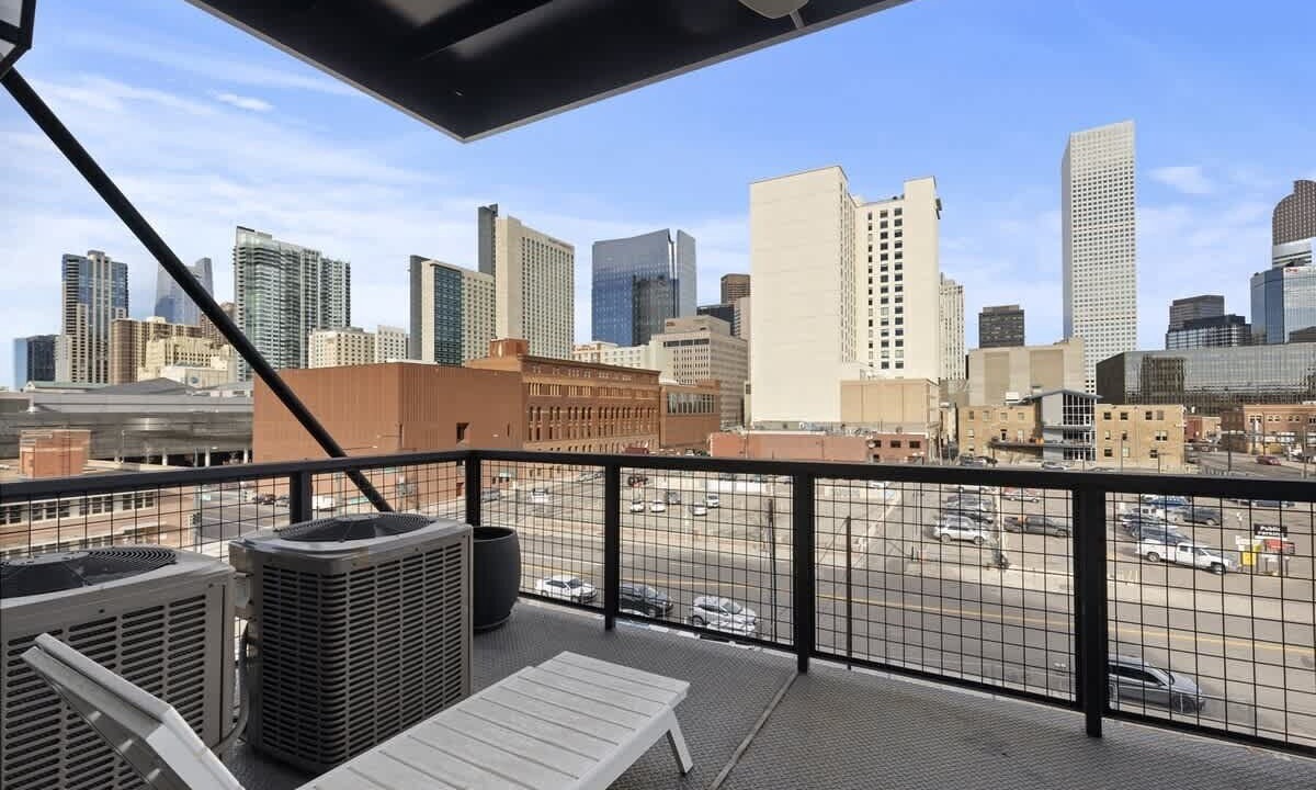 Photo of Patio Balcony in Downtown Denver
