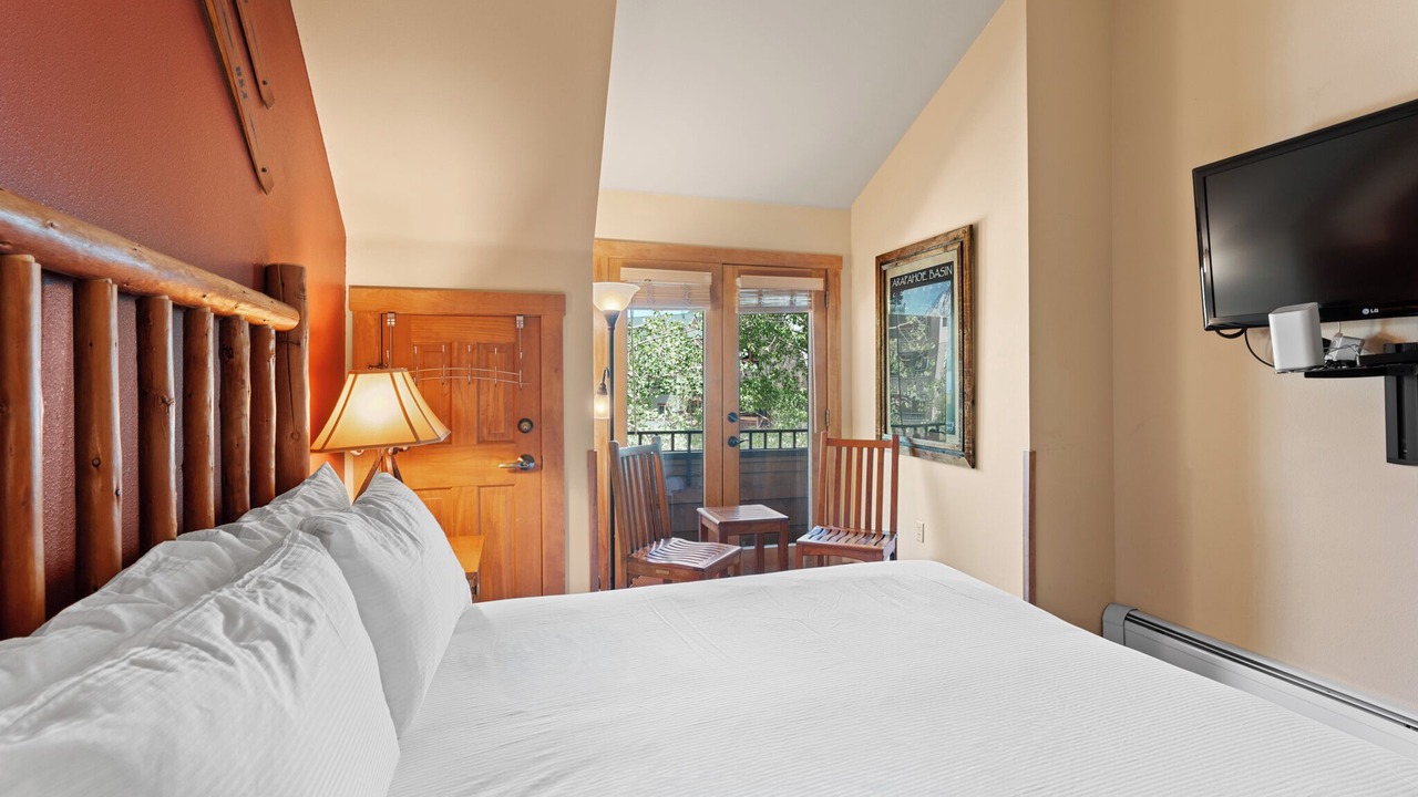 Photo of Bedroom in River Run