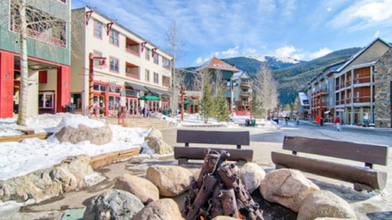 Photo of Outdoor in River Run