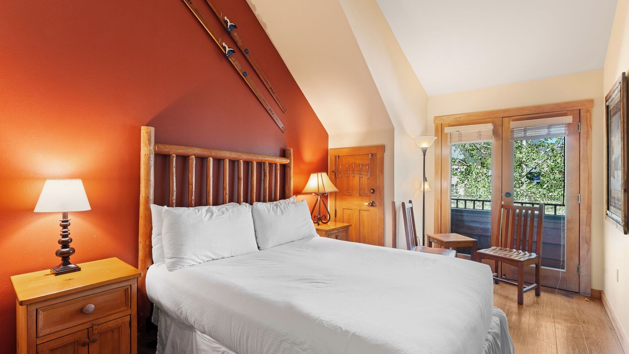 Photo of Bedroom in River Run