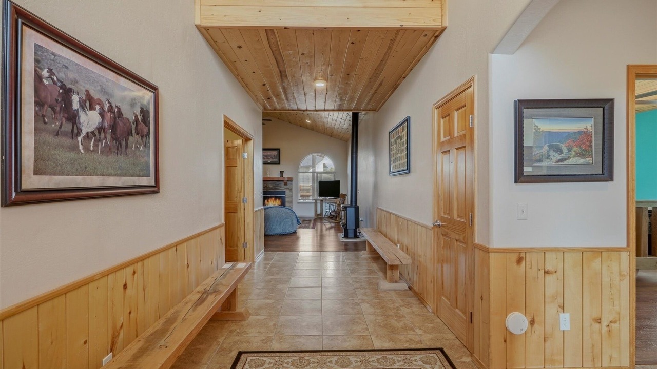 Photo of Bedroom in Pagosa Springs